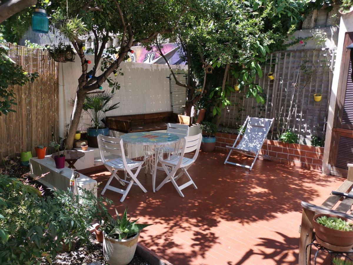 Nice - Charming Little House With Terrace Buitenkant foto