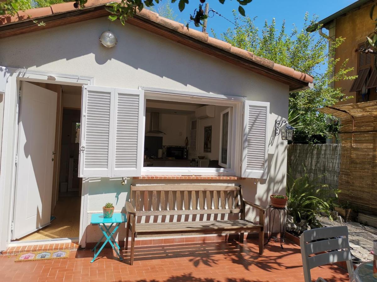 Nice - Charming Little House With Terrace Buitenkant foto